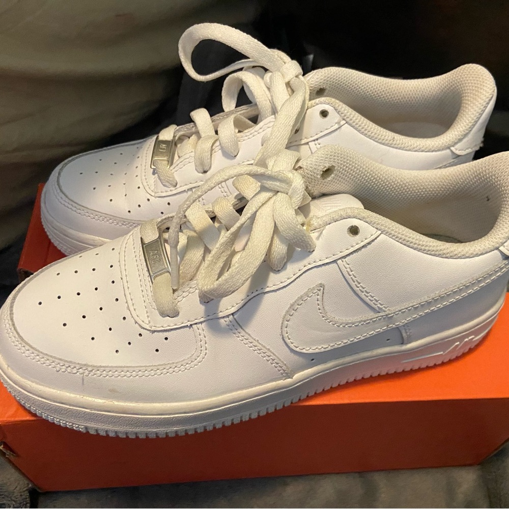 White airforces